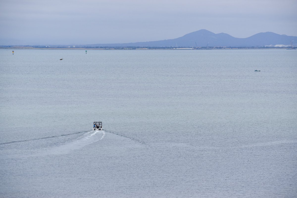 Friends, family and a day on the bay? Sounds good to us. Enjoy your weekend, especially if you're getting out on the water.