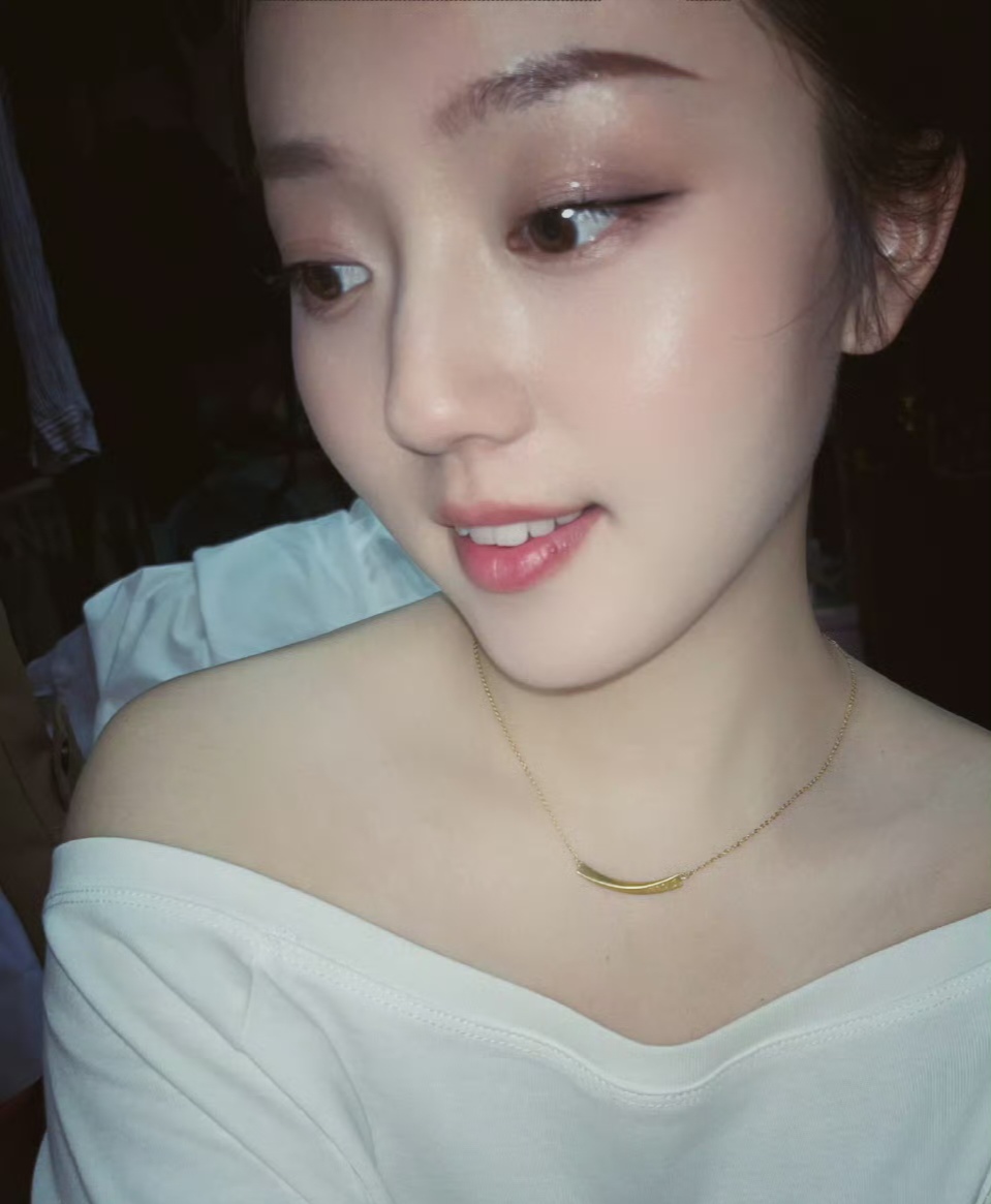 这种是含情脉脉的样子吗。 https://t.co/4uQrieUkii