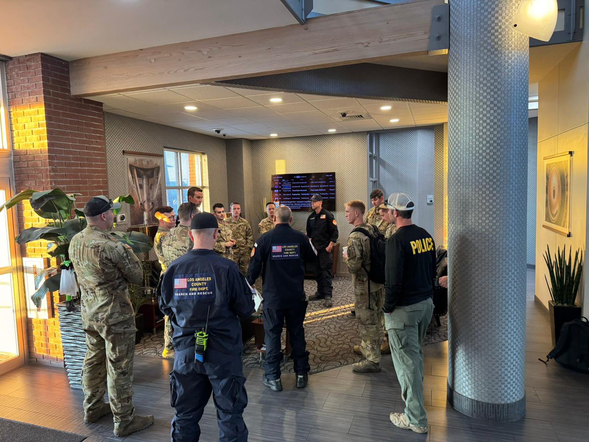 LACOFD's tweet photo. #LACoFD CA-TF2 has been assigned to the Air Ops Branch of TC Milton, managed under the FEMA Red Incident Support Team.

CA-TF2 members departed via 2 CH-47 airships at first light today.

Members are now in the Sarasota, FL area to recon the damage &amp; initiate search &amp; rescue ops. https://t.co/zcRchUGmAQ