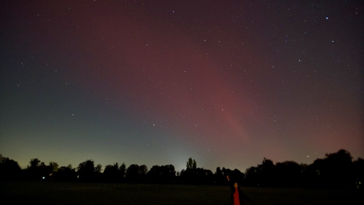 A reward for a “night owl”— northern lights!