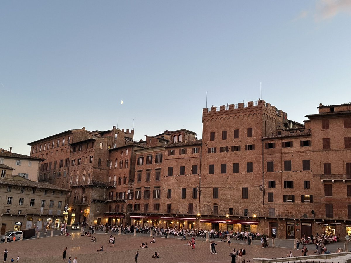 The evening of day 6 of our Rustic Tuscany tour spent enjoying the Piazza del Campo, Siena, Italy.