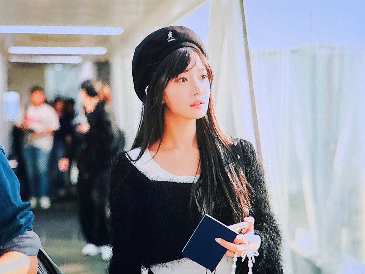 SEOI_kr's tweet photo. 241011 미녀
#하이키 #서이 https://t.co/X2ahhmbVRh