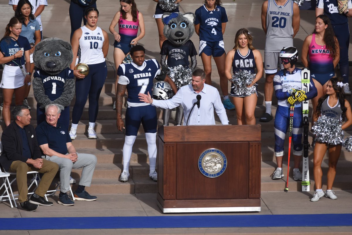 Stephanie_Rempe's tweet image. Today we celebrated the sesquicentennial of @unevadareno with an incredible event, A Journey Through 150 Years! 🎉 

Join us tonight to cheer on our @NevadaWVB team as they take on Air Force at 7 p.m. in Virginia St. Gym! 🐺💙

#NevadasCollegeTown | #BattleBorn