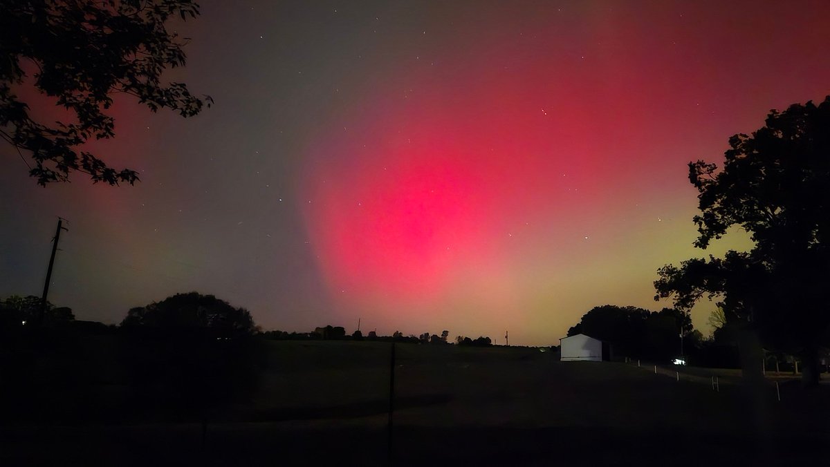MikeHamlett's tweet photo. @MarcWeinbergWX another from Adair County https://t.co/Synvptur61