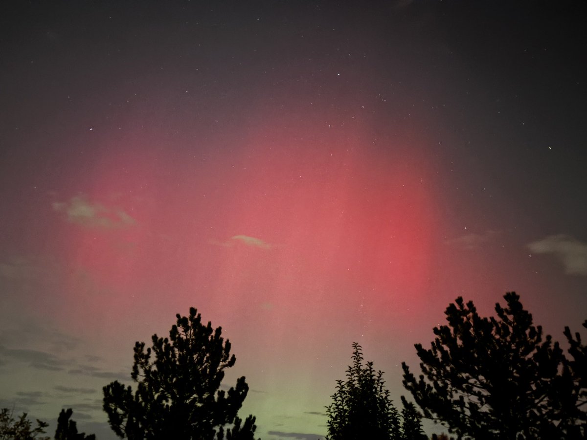 Barely visible in Colorado Springs with the eye, very visible with the phone.
