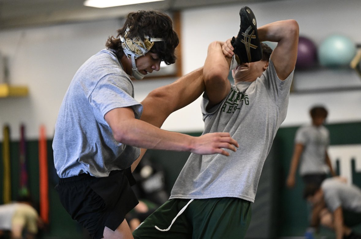 Tiffin Wrestling tweet media