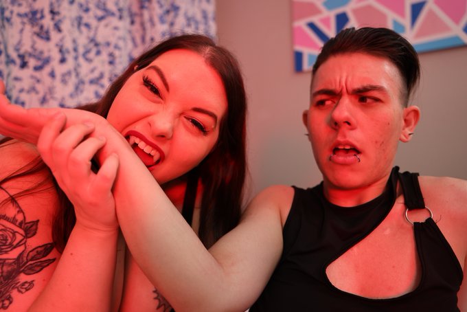 Check out the brand new scene posted on https://t.co/1e9Yw06nza - Kane Fawkes' Vampire Hookup - Vampire<a href="/tag/mvsales"class="tags"><span>#mvsales</span></a>