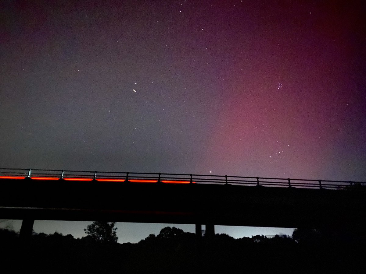 The #northernlights in #Tonbridge last night! Wow so excited to see them, what a treat! #Aurora