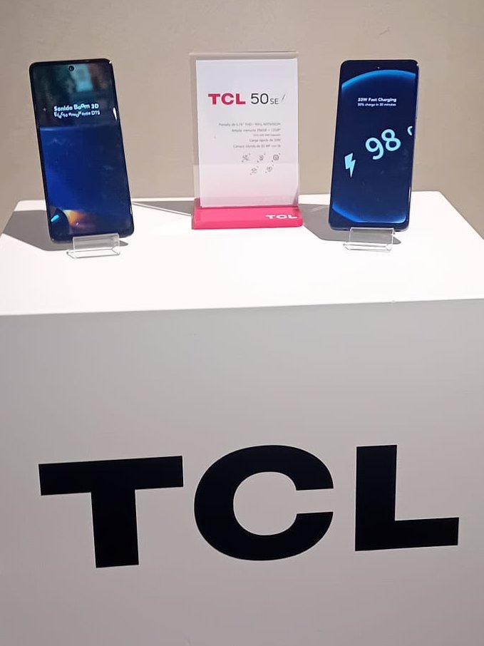 R_protiendas's tweet image. 🌟 ¡Qué maravilla las novedades de #TCL ! 🌟 La compañía, marca pionera en tecnología de pantalla, di a conocer en la tarde de ayer la innovadora tecnología #TCLNXTPAPER  NXTPAPER, que reproduce la experiencia visual del papel protegiendo así la salud visual de los usuarios.