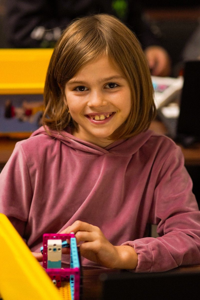 ymbefree's tweet photo. In our school of life, the energy of creativity is in the air! Kids engage in various clubs where they can explore their skills. Everyone finds something they love. It's not just an opportunity to learn something new but also a fantastic way to make new friends after school. https://t.co/lLNqdynx65