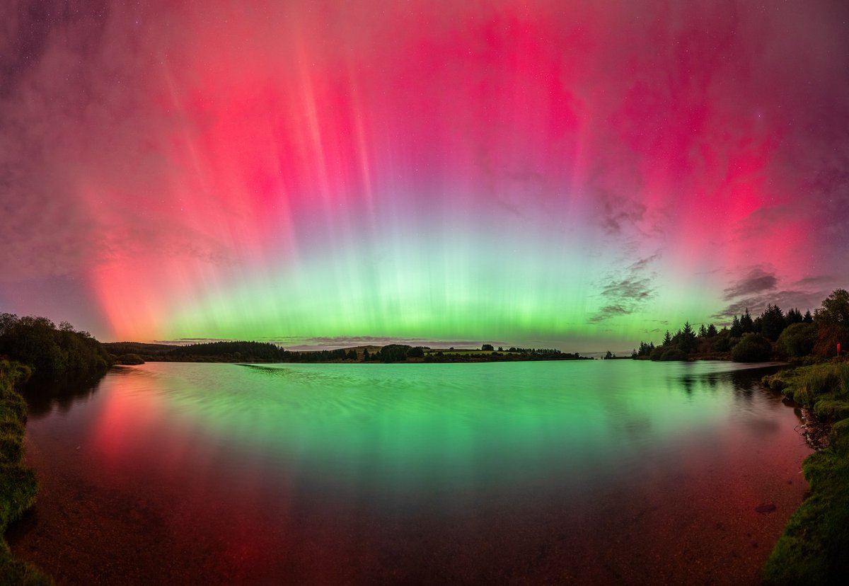 Utterly mind-blowing night of aurora chasing
Fernworthy Reservoir, Dartmoor.