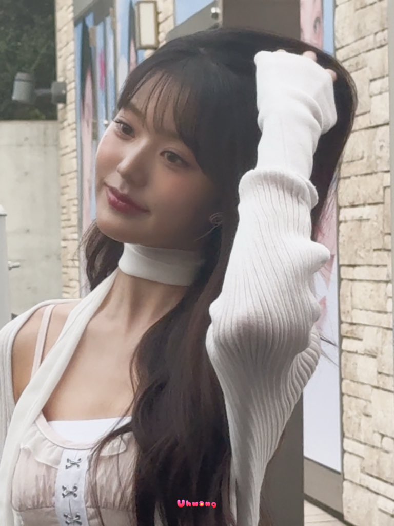 u_gyu28's tweet photo. 241011 AMUSE 原宿 POP UP STORE

#원영 #장원영 #ウォニョン
#WONYOUNG #JANGWONYOUNG
#IVE #아이브 https://t.co/OvLyEks6b5