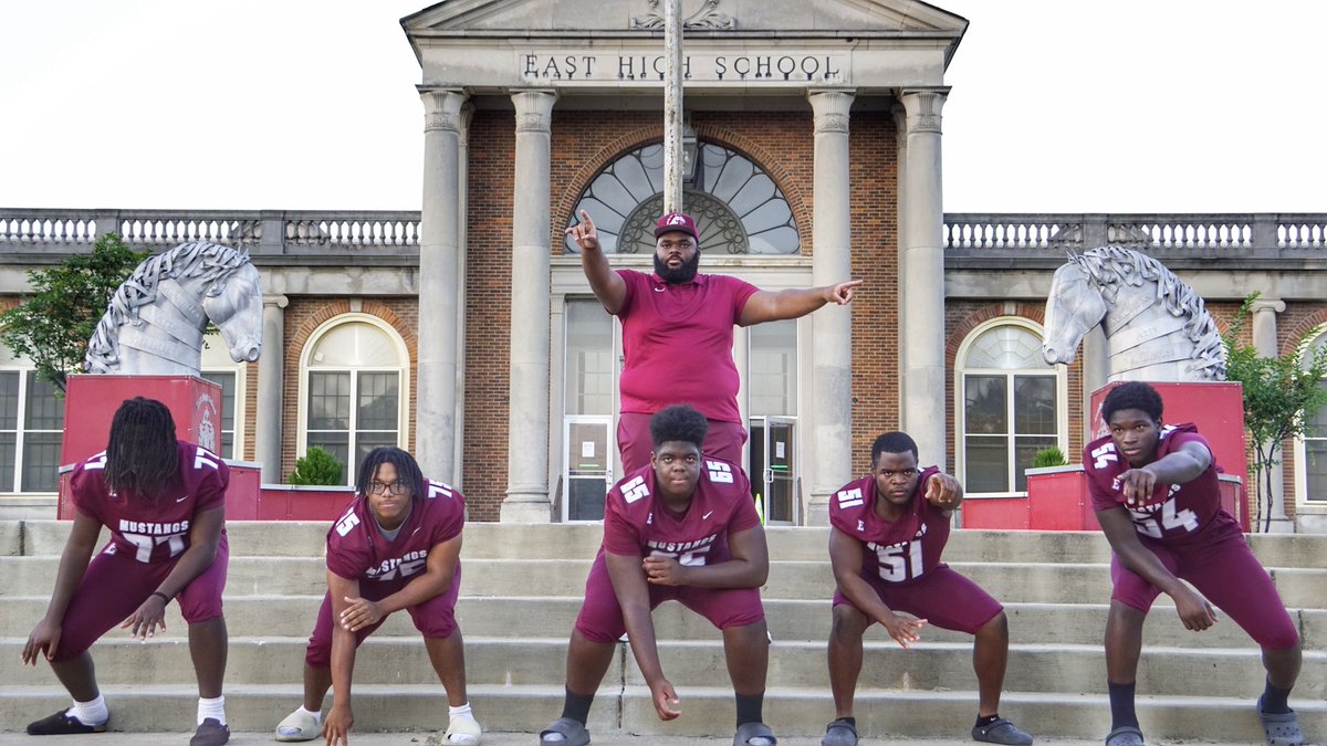 Greg Moore II tweet media