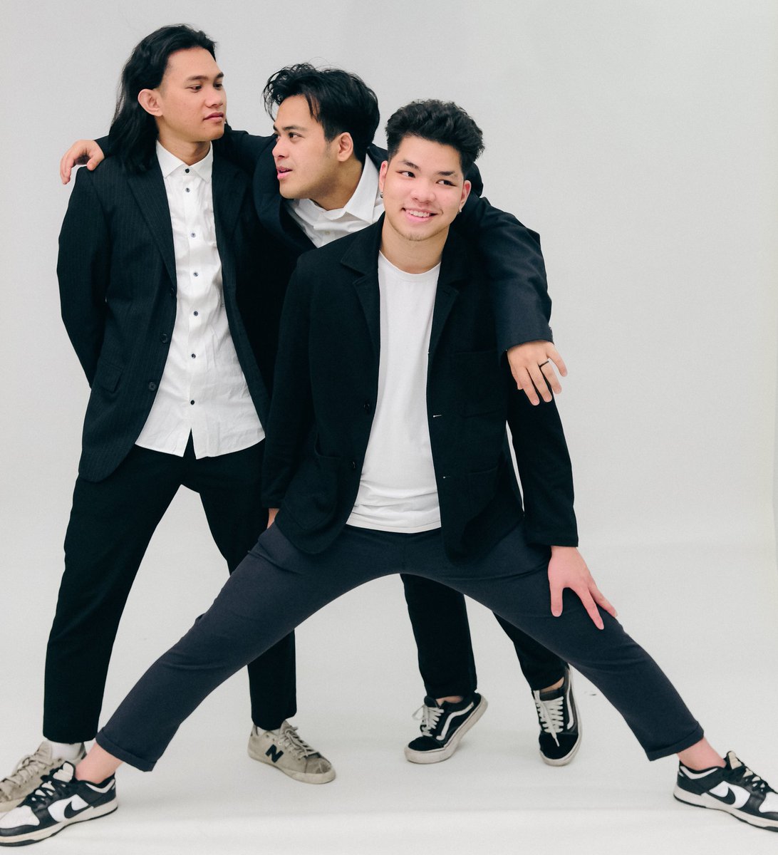 northboundbxtch's tweet photo. not your typical pop punk band #NRTHBND #PopPunk #NewAlbum https://t.co/HLb0sL47MJ