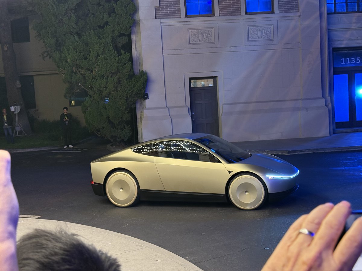 Sawyer Merritt tweet media