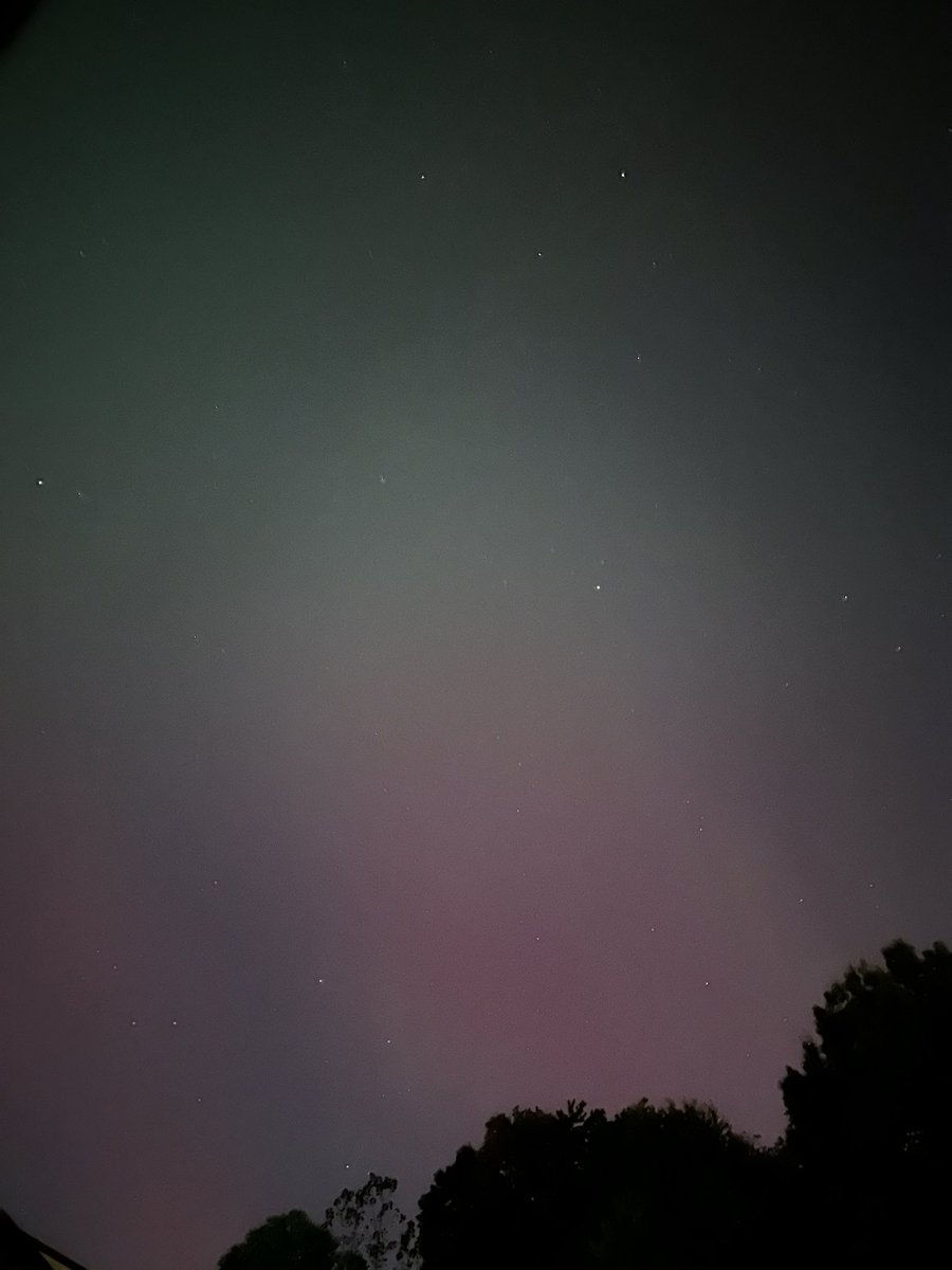 httpsvaleriaa's tweet image. Con frío pero pudimos ver las luces del norte