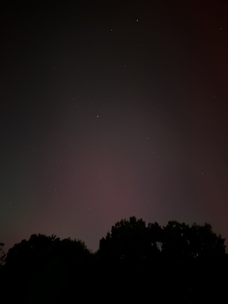 httpsvaleriaa's tweet image. Con frío pero pudimos ver las luces del norte