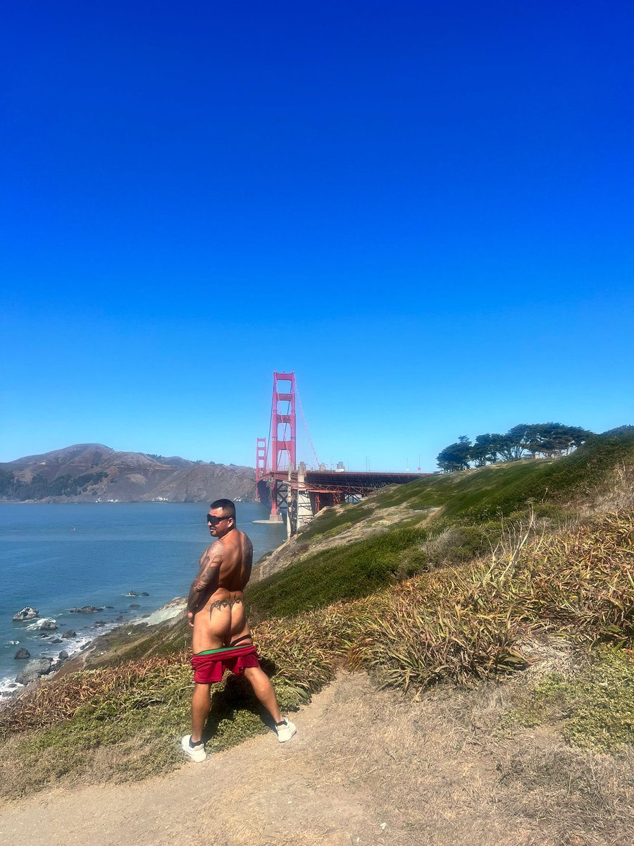 Catch me and play with me!! #gayman #latinoboy #ecuadoriangay #gay #chicagogay #rainbow #folsomstreetfair  #proudtobegay  #bulge #package #gaymen #gaybottom #gayvers #couplegoals #gayfetish #gayinunderwears #gaythong #tattoogay #folsom #gaytwitter #gayxxx #gaypasivo