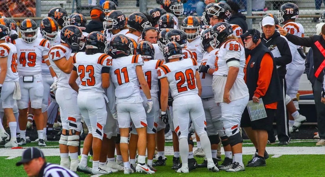 After a talk with <a href="/ZackWindsor1/">Zack Windsor</a> , I am excited and blessed to have received an offer from @WU_SWARM !!! <a href="/WUJackets/">Waynesburg Athletics</a> @CoachColemanDL <a href="/CoachDArnold15/">David Arnold Sr.</a> <a href="/WaynesburgU/">Waynesburg University</a>