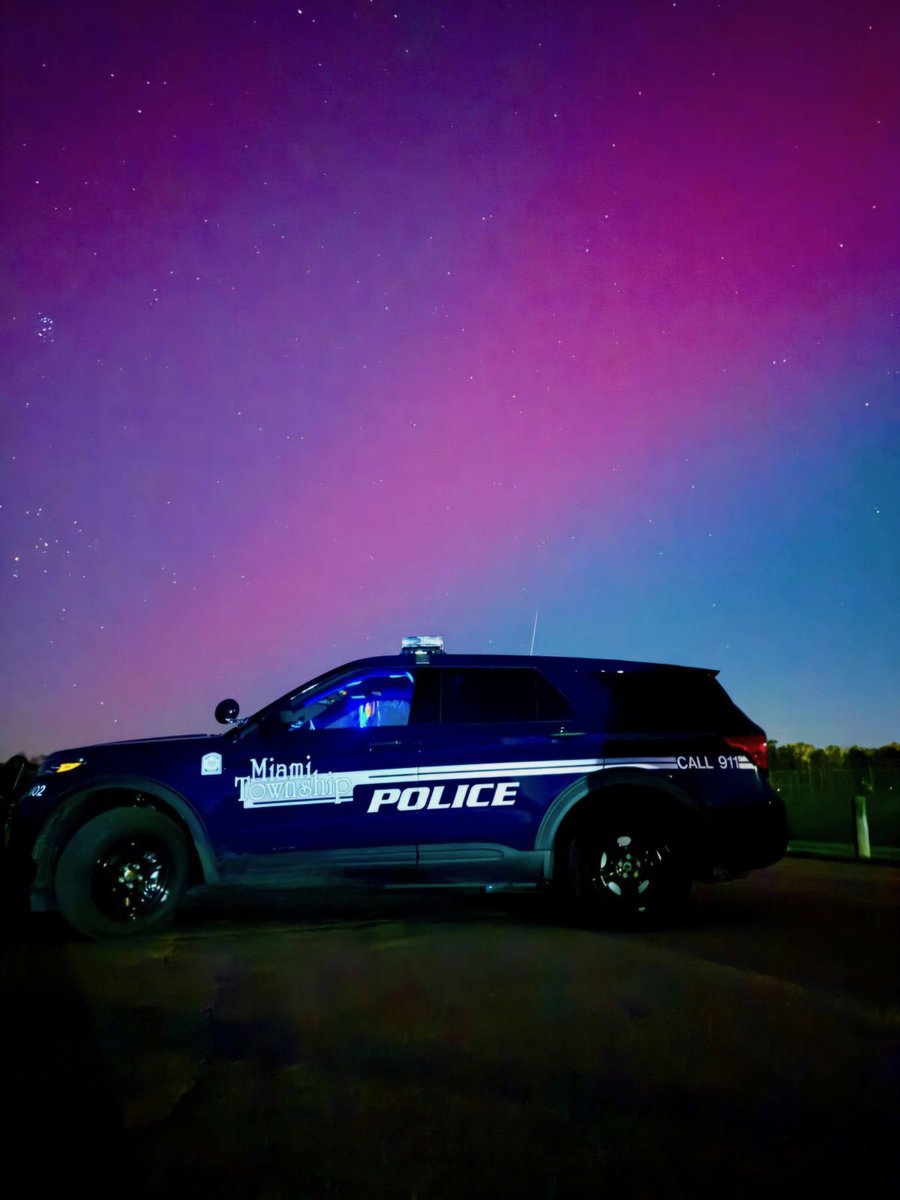 Remember to make time to go out and enjoy the beautiful Northern Lights this evening!