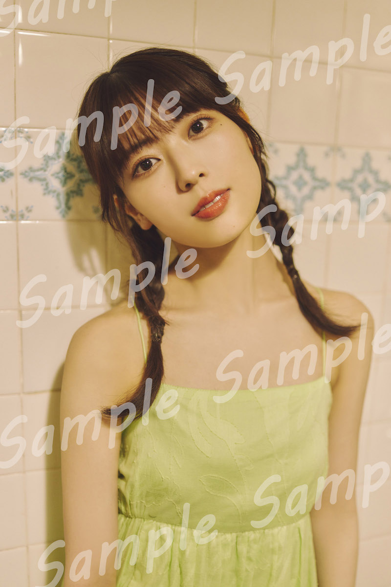 岩本蓮加1st写真集｢いたずらな風｣特典まとめ 11/19(火)発売 店舗