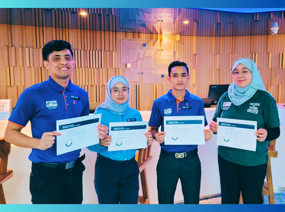 Holiday Inn Express KULCC tweet media