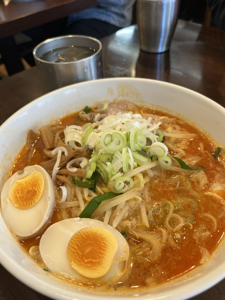 sango10000's tweet photo. 今日のランチはラーメン🍜
阿佐ヶ谷の #大慶 に行ってきました‼️
辛みそらーめん美味しすぎ😘
12時になると並ぶので、11時台がオススメですよ👌

大慶でもバッチリ楽天モバイル繋がります😙

🉐楽天従業員からの特別招待🉐

↓お申込みURL 
https://t.co/319q3mlrYu

#阿佐ヶ谷
#楽天モバイル https://t.co/wbZ3RNqod0