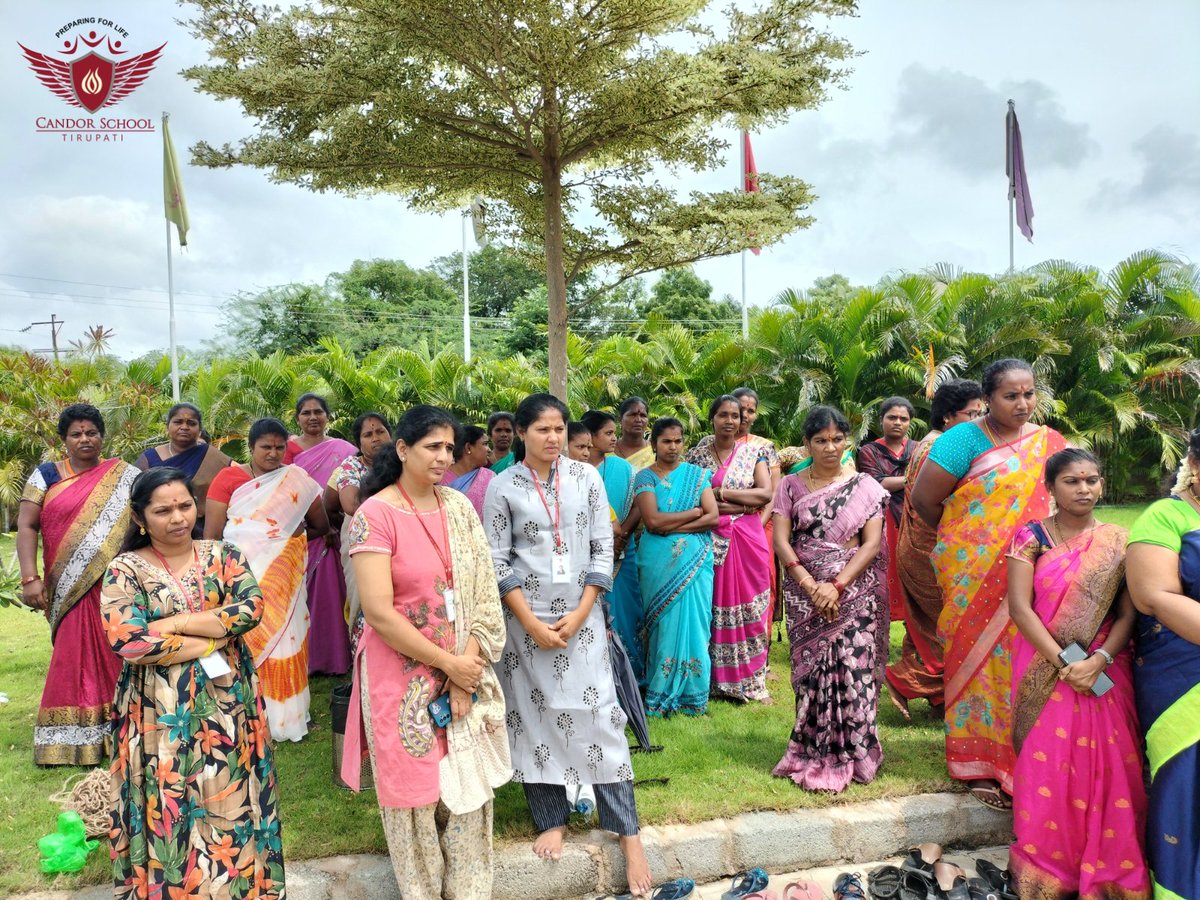 CandorPublic's tweet image. On this auspicious occasion of Ayudha Pooja,we honor the tools of knowledge, learning, and progress. It’s a time to reflect on the importance of hard work, dedication, and gratitude for the instruments that help us achieve success.
#AyudhaPooja #CandorFamily #TraditionAndLearning