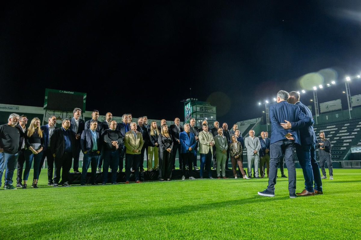 Iniciamos este camino que los socios y socias nos delegaron. Trabajaremos todos juntos buscando lo mejor para Banfield 💚🇳🇬
