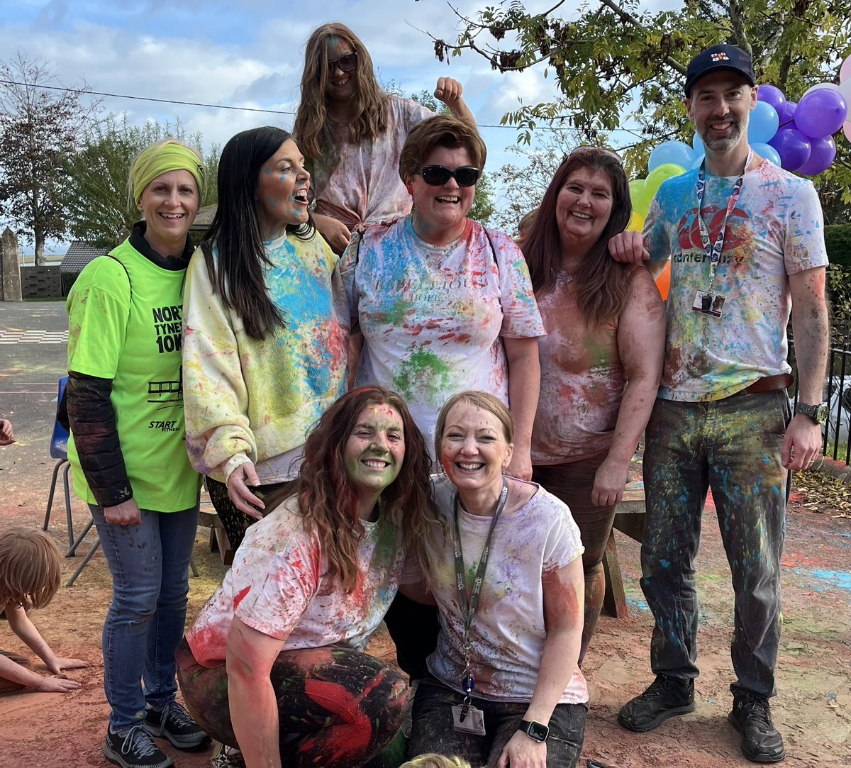 ColdinghamPrim's tweet photo. A huge thanks to our children, staff and families for making today’s Colour Run such a success. It was great to see so many happy and excited faces… our children worked well in their groups to complete the 5km course, as a team! 🏃🌈☀️🌈🏃🏽‍♀️
#teambuilding #healthyfitandcolourful! https://t.co/MnPEpefUZh