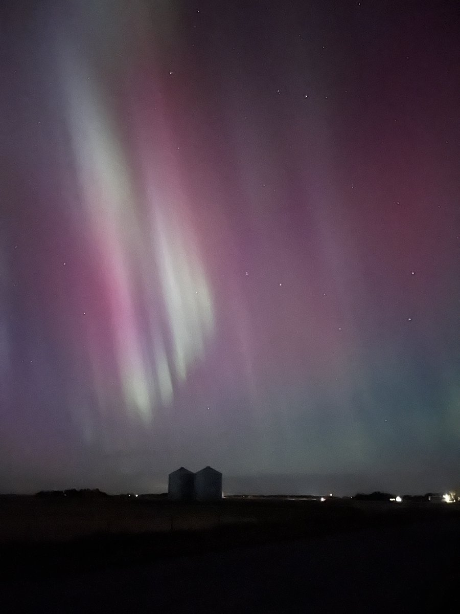 JarodKary's tweet photo. Started the evening studying Athansius and the deep mysteries of the one, true, living, Triune God: Father, Son, and Holy Spirit.@UnionTheology  Ended the evening by taking in the glory of His creation with my beautiful wife.  #northernlights #churchfathers #solideogloria https://t.co/Ws3lMyuVuH