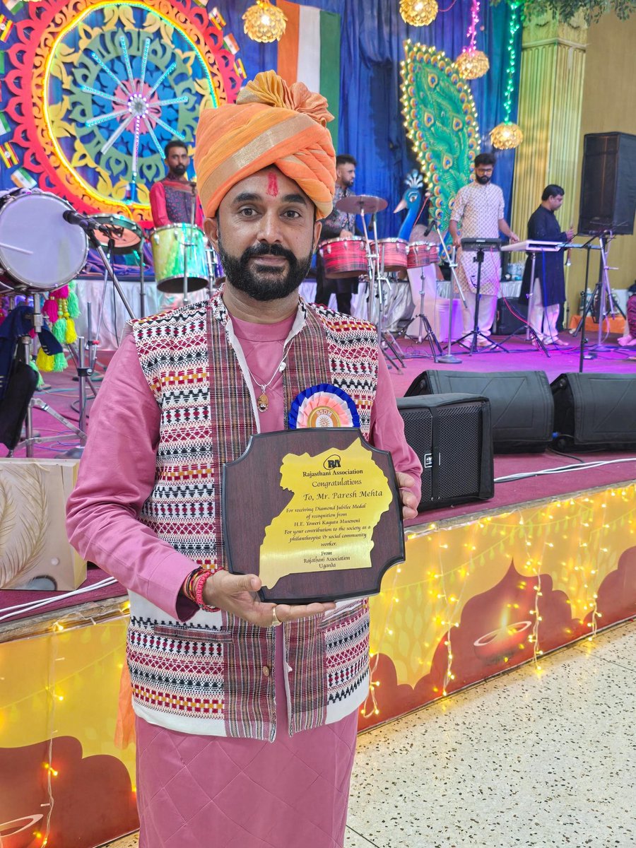 Rajasthani Association felicitated Sh.Paresh Mehta upon winning Diamond Jubilee Medal from President of Uganda.