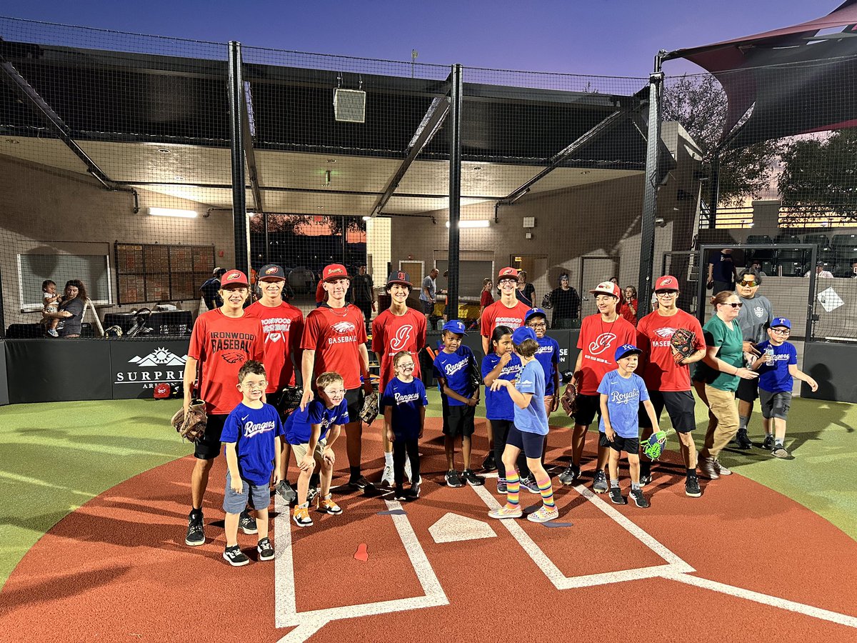 Great night with <a href="/surpriserec/">Surprise Parks & Recreation</a> . Thank you for having us out!