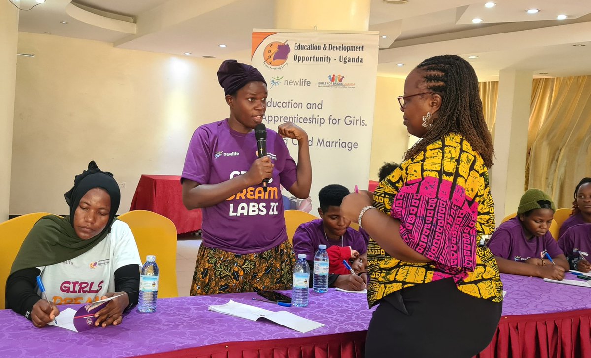 Goal setting and effective decision making key to good financial and social well-being. Young women sharing experiences #GirlsDreamLabsII #IDGC2024 <a href="/K_B_Foundation/">King Baudouin Foundation</a>