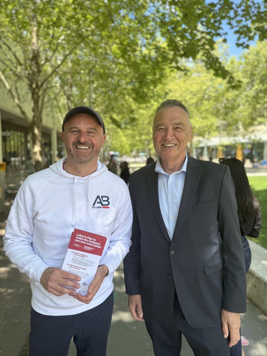 Archived (@abarrmla) on Twitter photo Lovely to catch up with <a href="/DrCraigEmerson/">Craig Emerson</a> on the campaign trail today.
One of my favourite Labor economists, Craig served as Minister for Trade, Minister for Tertiary Education, Skills, Science and Research and Minister for Competition Policy in the Rudd and Gillard Governments. Lovely to catch up with <a href="/DrCraigEmerson/">Craig Emerson</a> on the campaign trail today.
One of my favourite Labor economists, Craig served as Minister for Trade, Minister for Tertiary Education, Skills, Science and Research and Minister for Competition Policy in the Rudd and Gillard Governments.