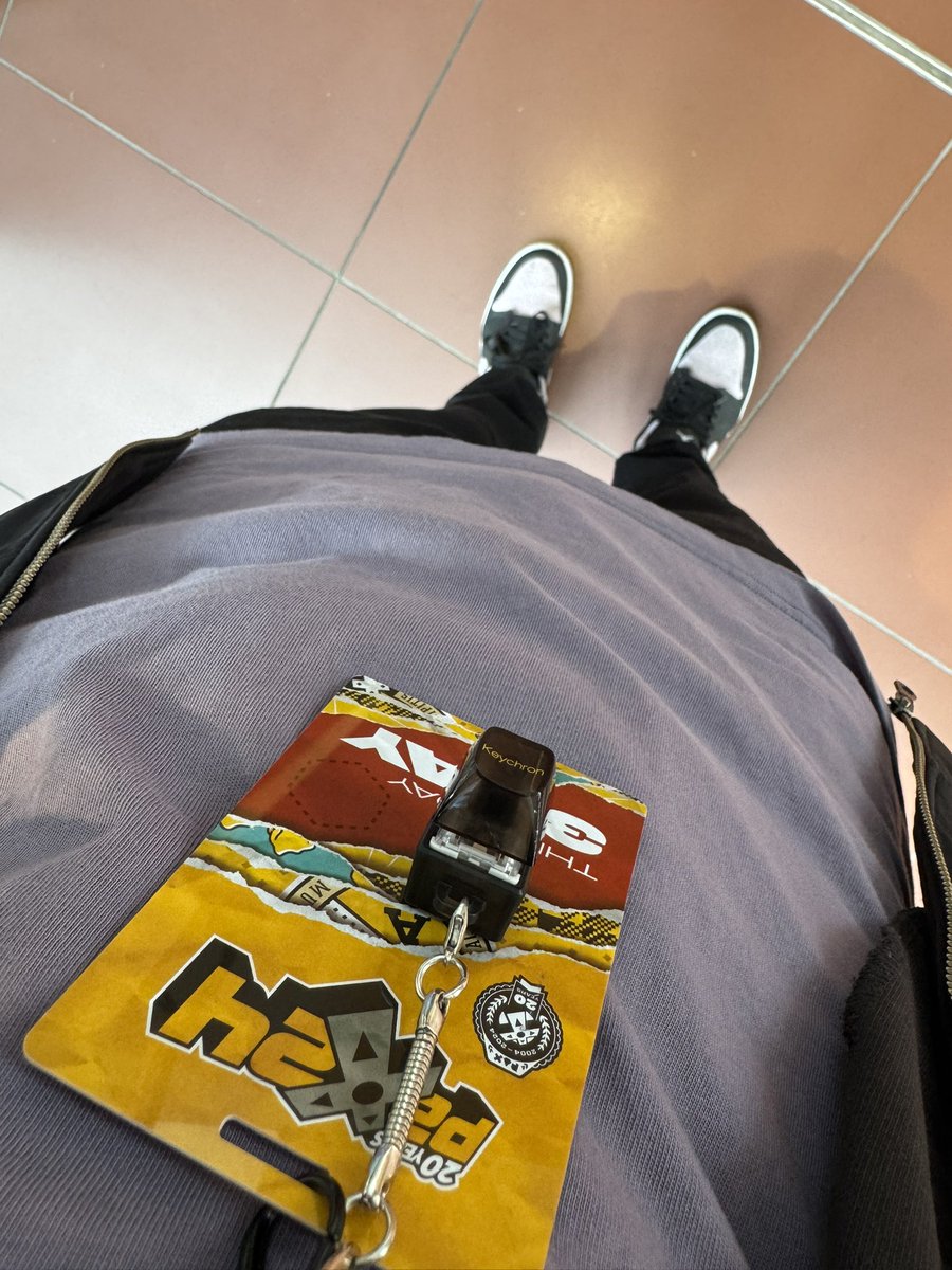I have been given a switch… they do not realise what they have started <a href="/KeychronMK/">Keychron</a> #PAXAus