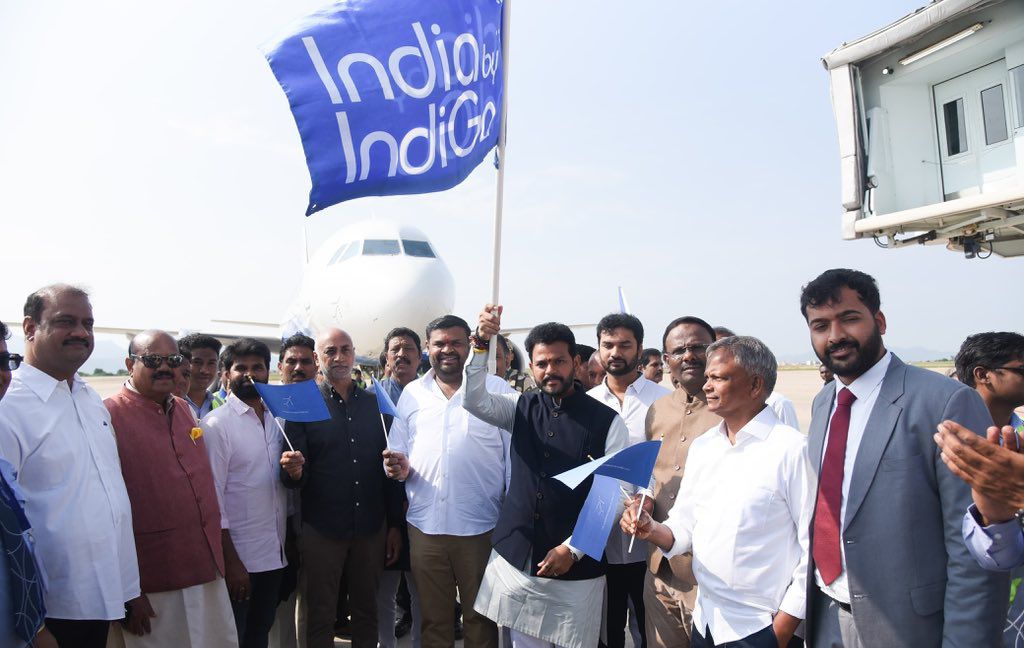 AAI_Official's tweet image. #AAI in joint efforts with @MoCA_GoI &amp;amp; Aviation Stakeholders is driving the Nation's #FlightConnectivity to greater horizons by continually introducing #NewFlight Routes. These dedicated efforts are igniting vibrant connections and creating enhanced opportunities for seamless