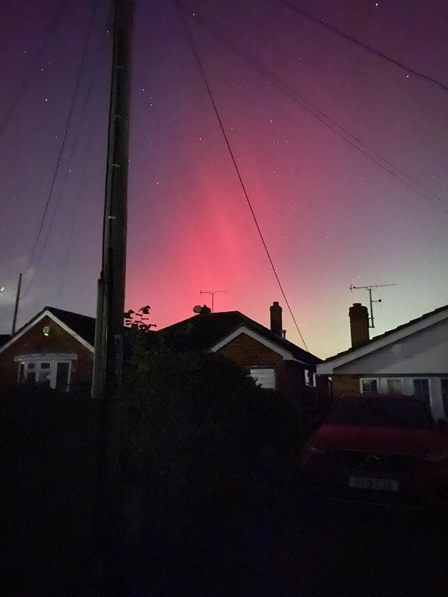 Northern lights seen everywhere tonight, I know it will be done to death but …..a first for me😀
#WOW #northernlights
