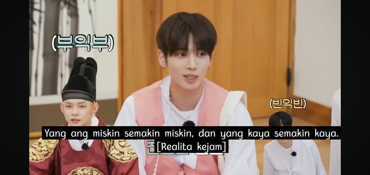 <a href="/starfess/">Starfess || CEK PINNED UNTUK KIRIM MENFESS</a>