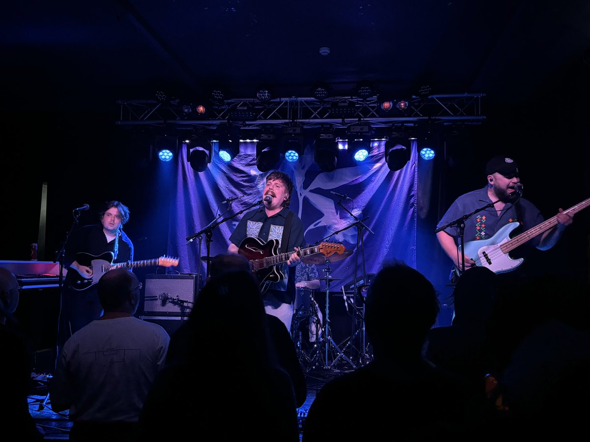 <a href="/chinabearsband/">China Bears</a> <a href="/OsloHackney/">Oslo Hackney</a> <a href="/sashaassad_/">Sasha Assad</a> <a href="/jlandtss_/">Jim Lockey and the Solemn Sun</a> <a href="/CSPCR/">CSPCR</a> Amazing set! Second time seeing you in London. Look forward to the next time.