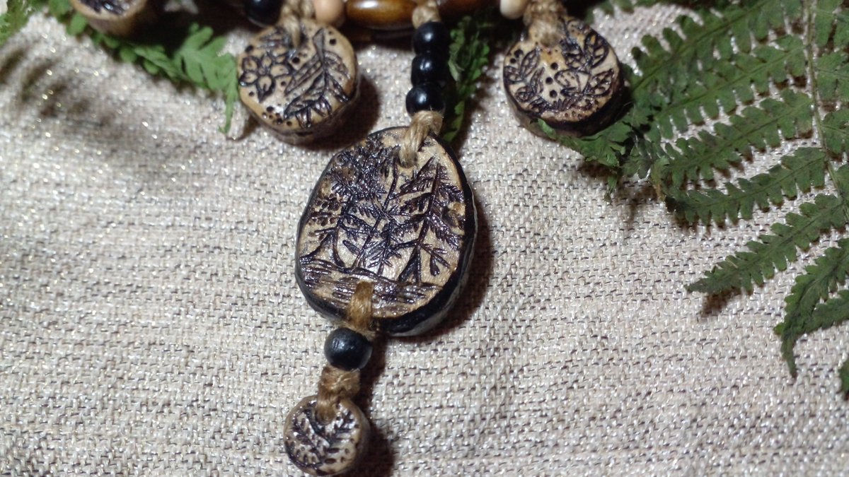 7sayaichiro7's tweet photo. #jewelry #pyromancy #forest #craft #art #wood #nature https://t.co/K9AP4UfBgN
