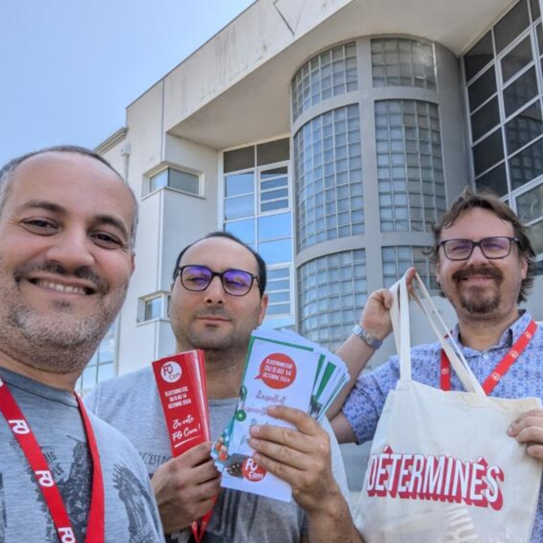 focomlaposte's tweet photo. 👫 Vous avez bénéficiez d’informations mais si vous avez des questions, nous serons toujours présents pour vous répondre.
🗳️ Du 9 au 14 octobre 2024, je vote et je fais voter FO Com!

#FOCOM #forceouvriere #syndicat #LaPoste #proximité https://t.co/ULhGT7GvAo