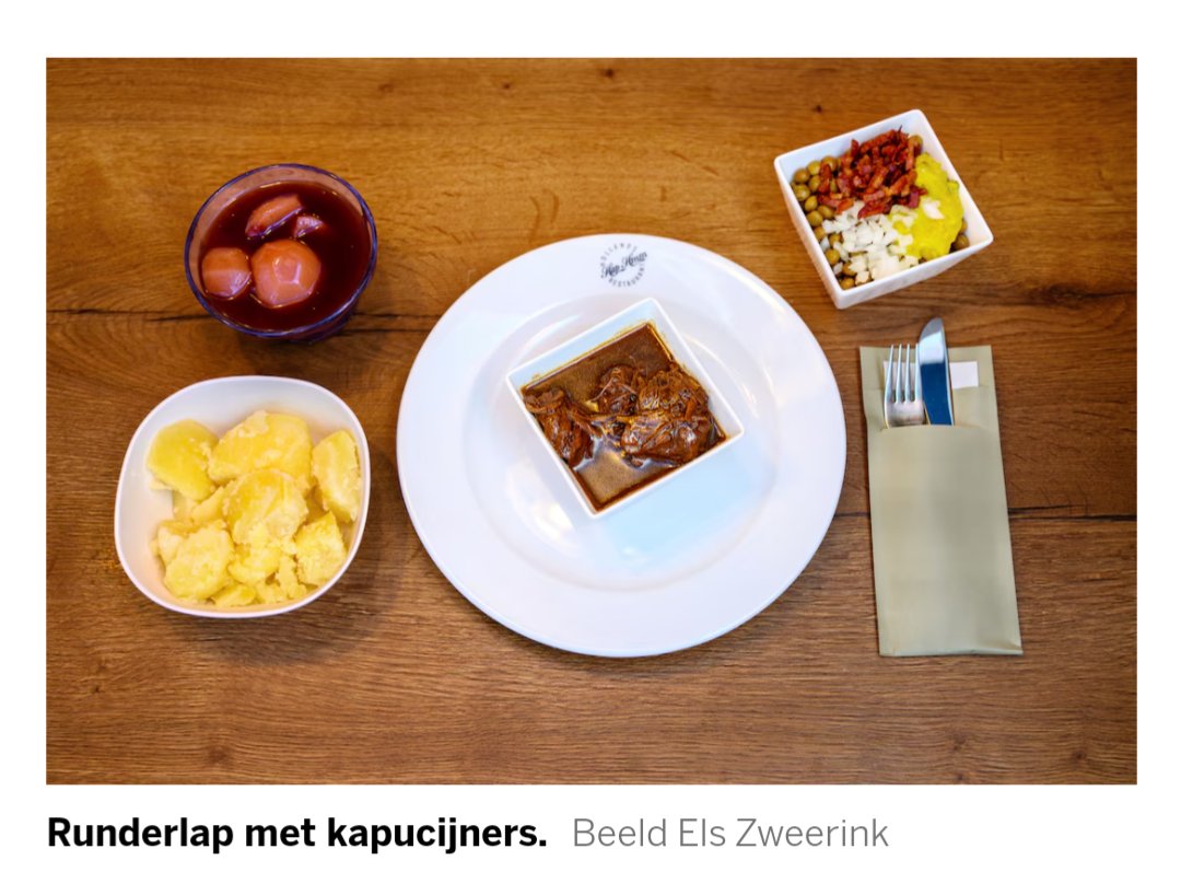 In de week van het Michelincircus waren wij domweg gelukkig met een kruimig aardappeltje en uitstekend suddervlees bij de lieve mensen van Hap-Hmm, een iconisch Amsterdams eethuisje. Lees m morgen in 
<a href="/volkskrantmag/">Volkskrant Magazine</a> of nu al hier: volkskrant.nl/volkskrant-mag…