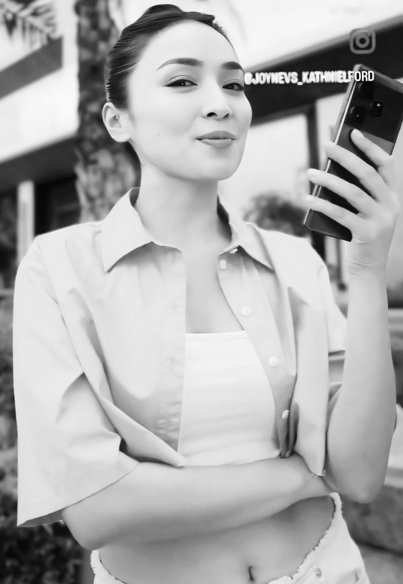 LouRegietVillar's tweet photo. Si Kathryn ay Pag Sexy Kita Pusod ni Kath Sa TNT Esim l...โค๏ธ๐งก๐ต๐ญ๐ฅ๐ฅต๐ฅฐ๐ป๐๐ฉ๐ธ๐ฑ#KathrynBernardo #Kath #Sexy #Pusod #KathrynforTNT #TNTph #KathrynforTNTEsim https://t.co/gRmICWLNvl