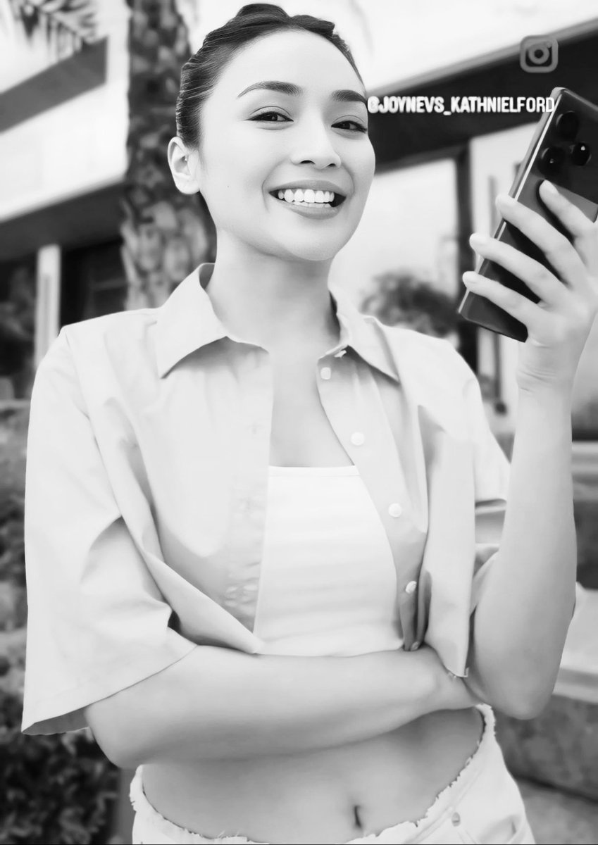 LouRegietVillar's tweet photo. Si Kathryn ay Pag Sexy Kita Pusod ni Kath Sa TNT Esim l...โค๏ธ๐งก๐ต๐ญ๐ฅ๐ฅต๐ฅฐ๐ป๐๐ฉ๐ธ๐ฑ#KathrynBernardo #Kath #Sexy #Pusod #KathrynforTNT #TNTph #KathrynforTNTEsim https://t.co/gRmICWLNvl
