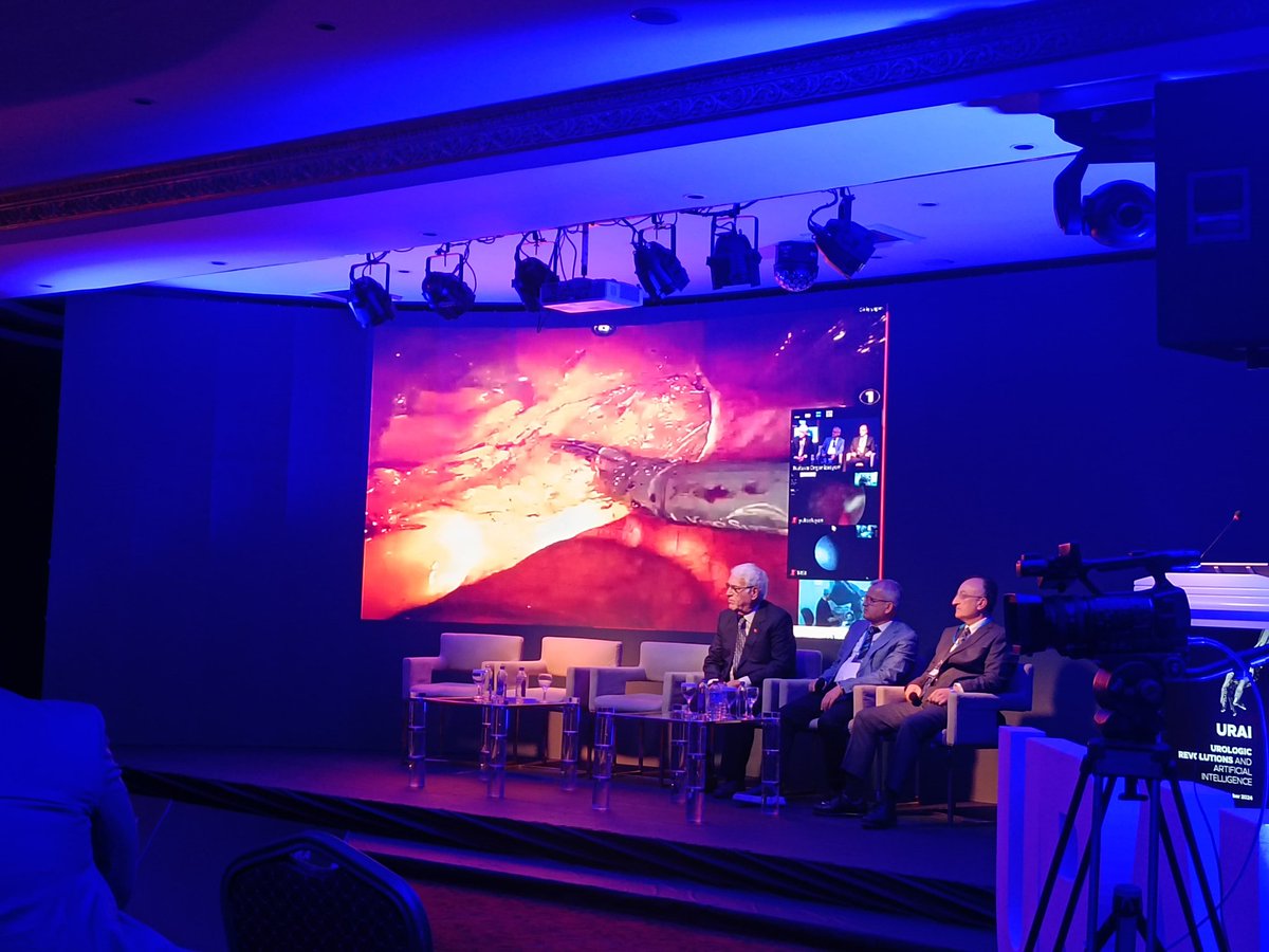 NEU Meram Urology (@meramurology_) on Twitter photo Robotic Assisted Laparoscopic Radical Prostatectomy with <a href="/proflutfitunc/">Prof. Dr. Lütfi Tunç</a> and the da Vinci system! Witness cutting-edge robotic precision in prostate surgery. #URAI24 #RoboticSurgery #UrologyRevolution Robotic Assisted Laparoscopic Radical Prostatectomy with <a href="/proflutfitunc/">Prof. Dr. Lütfi Tunç</a> and the da Vinci system! Witness cutting-edge robotic precision in prostate surgery. #URAI24 #RoboticSurgery #UrologyRevolution