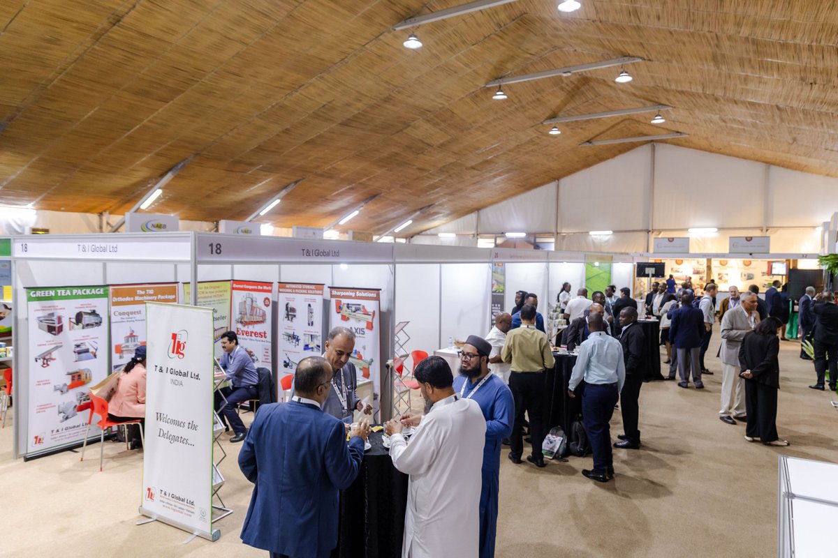 As i gear up to host - Day 3 - of the 6th #Africa Tea ☕️ Convention, here's a look back at - Day 2 - in photos!

📸 : <a href="/simbyvan_rud/">𝕊𝕀𝕄𝔹𝕀 𝕐𝕧𝕒𝕟 ℝ𝕦𝕕𝕒𝕙𝕦𝕤𝕙𝕒</a>

#ATCE2024 #AfricaTeaConvention #Kigali #Rwanda #RwOT #RWOX