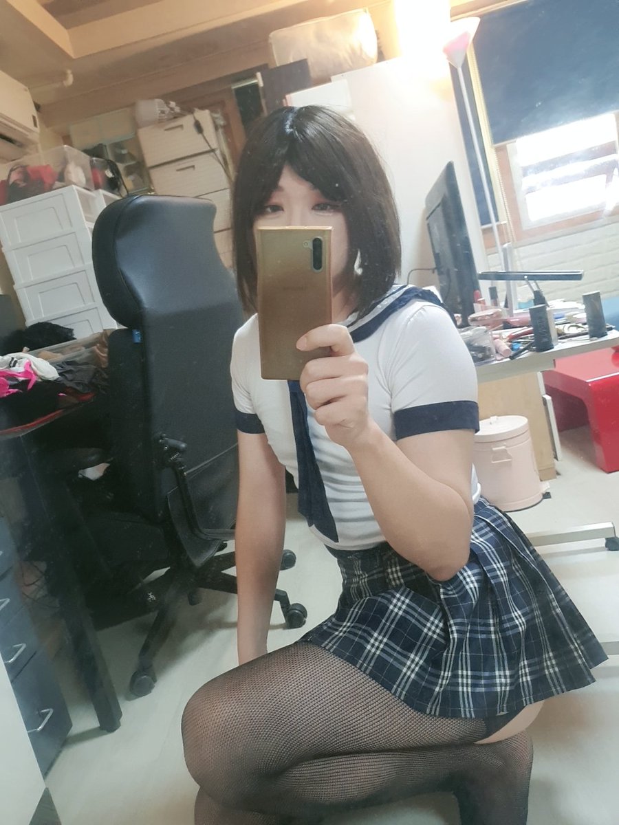 fhdltm2's tweet photo. 신림시디
라인 juriya88 https://t.co/6zFK1iw7Xf