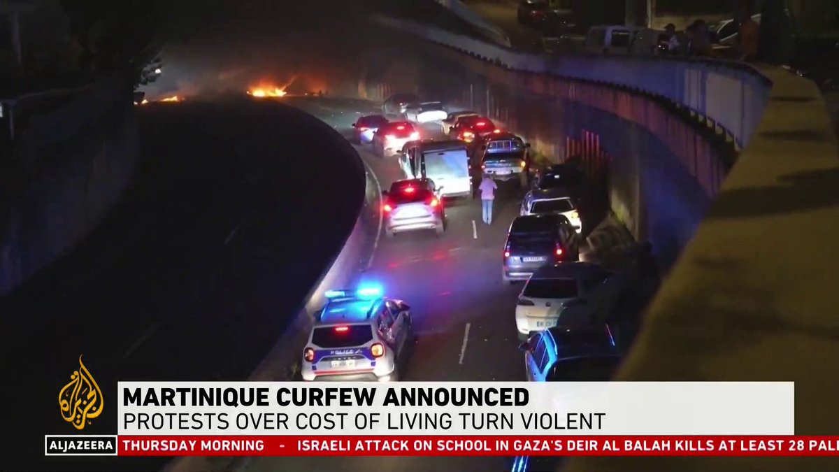 pierresal1's tweet image. Maintenant il faut s&apos;informer à l&apos;étranger pour apprendre que la #Martinique est sous couvre-feu...!! Manifestations interdites par la #Macronie.