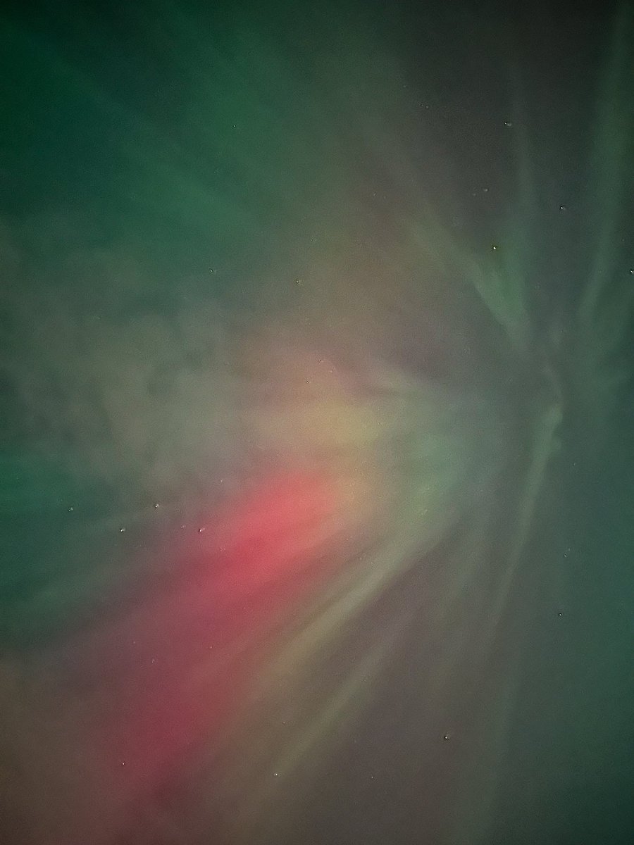 Spectacular soup of charged particles and ionised gas, trying to melt a  magnetised rock hurtling through space